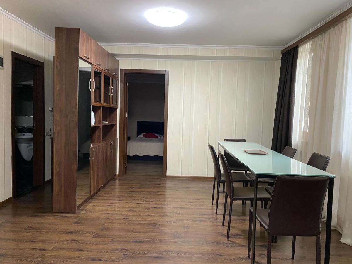 City Center Apart Hotel Tbilisi ภายนอก รูปภาพ
