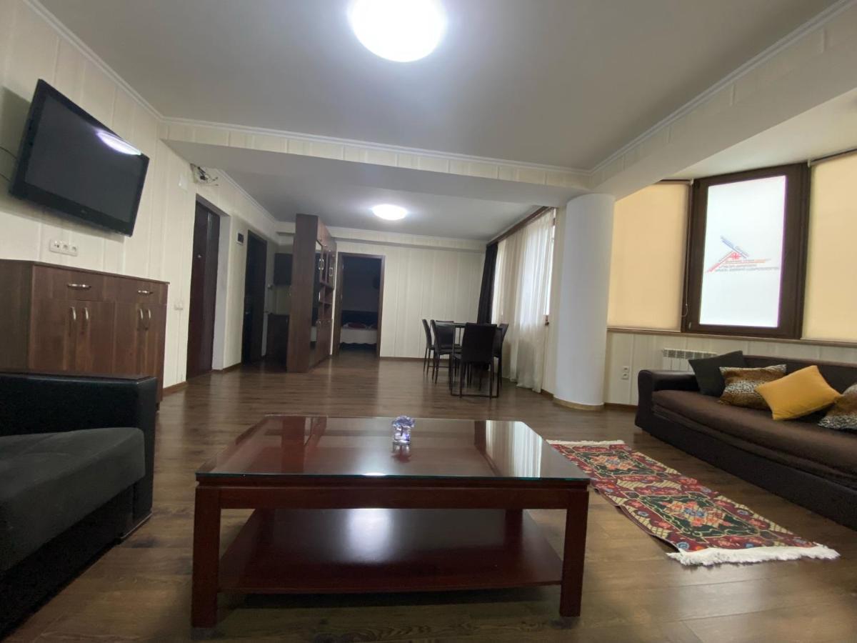 City Center Apart Hotel Tbilisi ภายนอก รูปภาพ