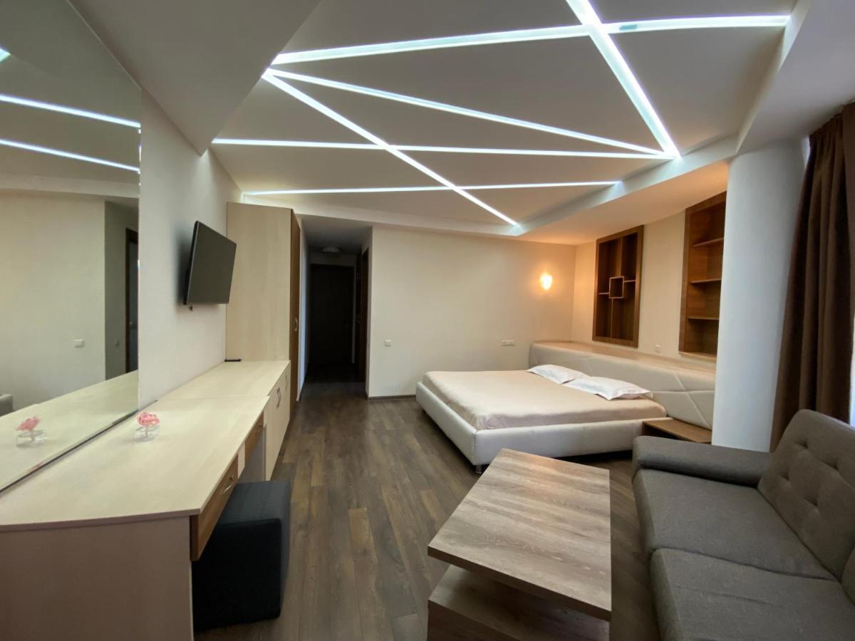 City Center Apart Hotel Tbilisi ภายนอก รูปภาพ
